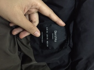 Áo phao bershka