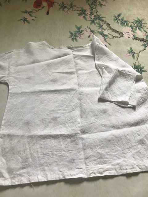 Áo linen thêu