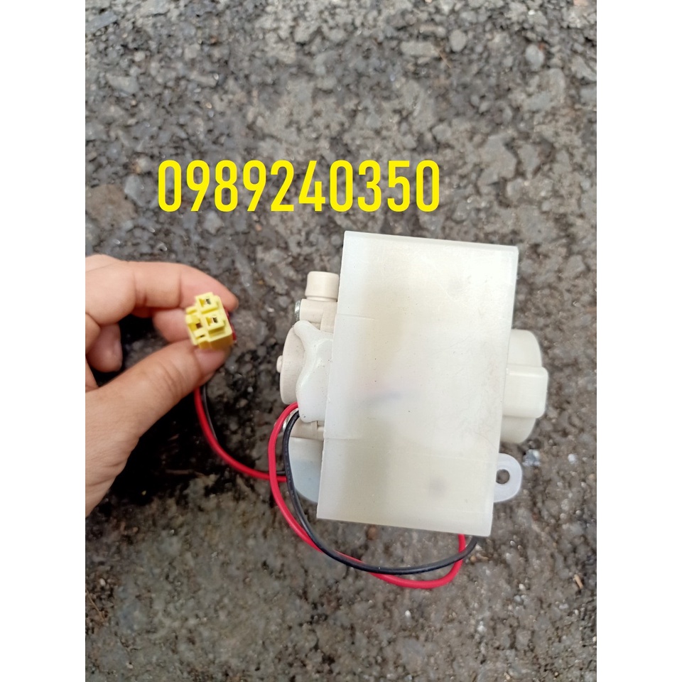 Bơm nước lên tủ lạnh Samsung chính hãng