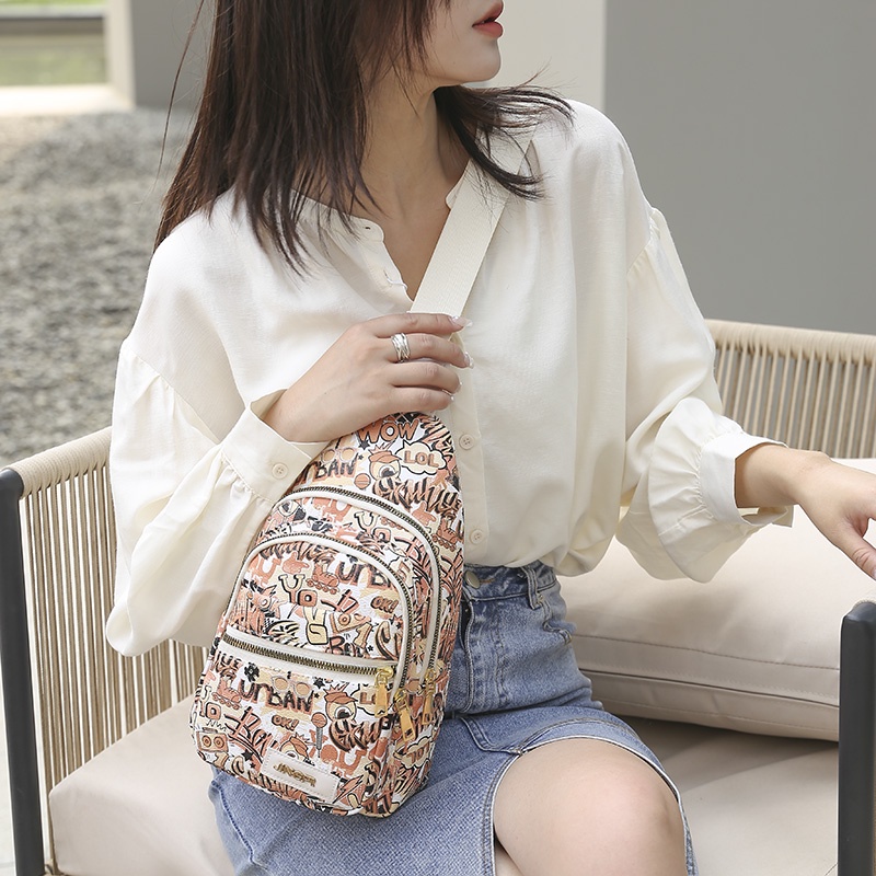 Túi đeo chéo vai bằng da mềm in họa tiết graffiti phong cách harajuku đơn giản đa năng dành cho nữ
