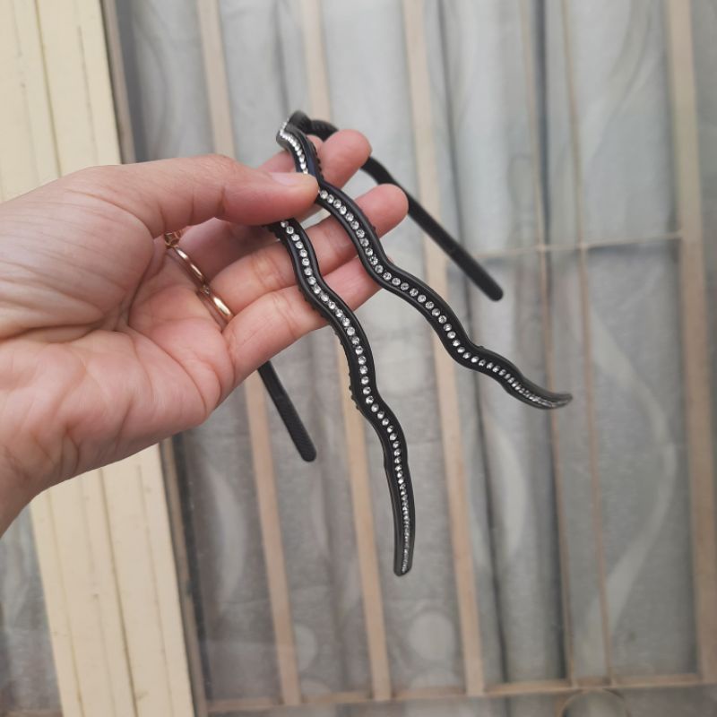 Bờm cài tóc lượn sóng đính xoàn 1 hàng (1 cái)