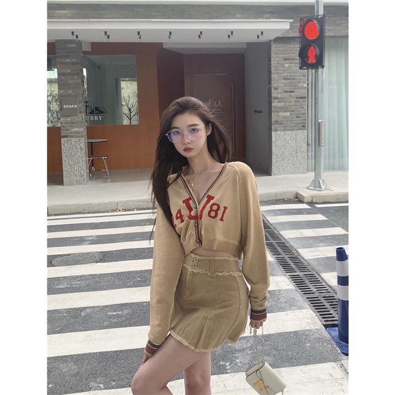 Set Áo Khoác Và Chân Váy Kaki In Chữ Thời Trang Dành Cho Nữ 1765