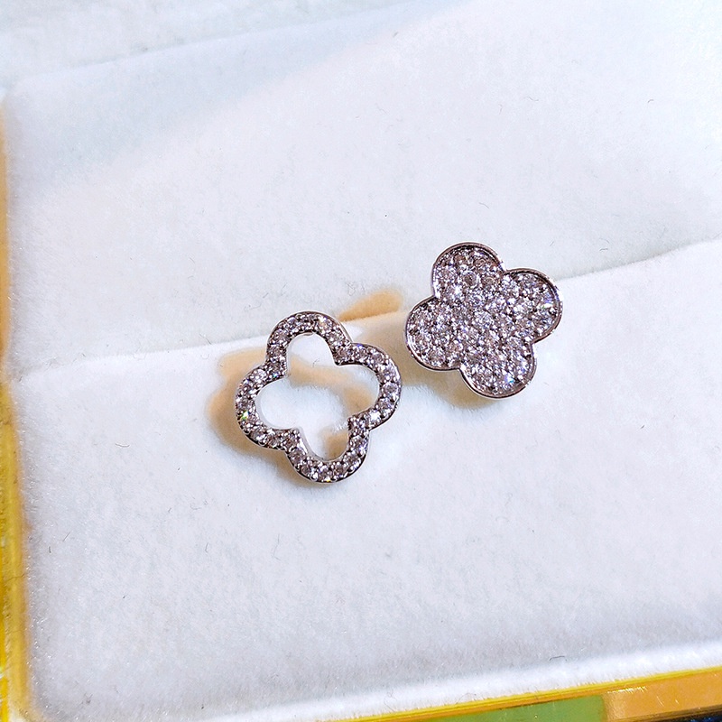 Hoa tai thời trang sáng tạo Hàn Quốc hoa tai cỏ ba lá hoa tai kim cương rỗng của phụ nữ