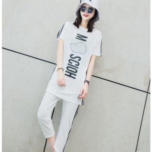 Bộ đồ nữ thể thao, Trẻ chung cá tính, chất cotton co dãn 4 chiều mát mẻ thoải mái