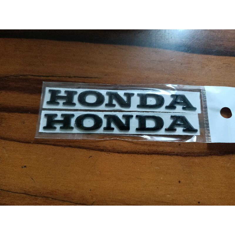 Bộ chữ nổi Honda màu đen bóng dán vario