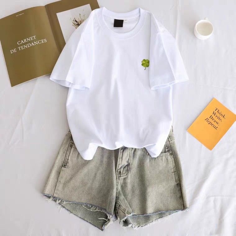 Áo Thun Tay Lỡ Hoa May Mắn Đơn Giản Mà Cực Kỳ Duyên Dáng - Form Rộng Freesize | BigBuy360 - bigbuy360.vn