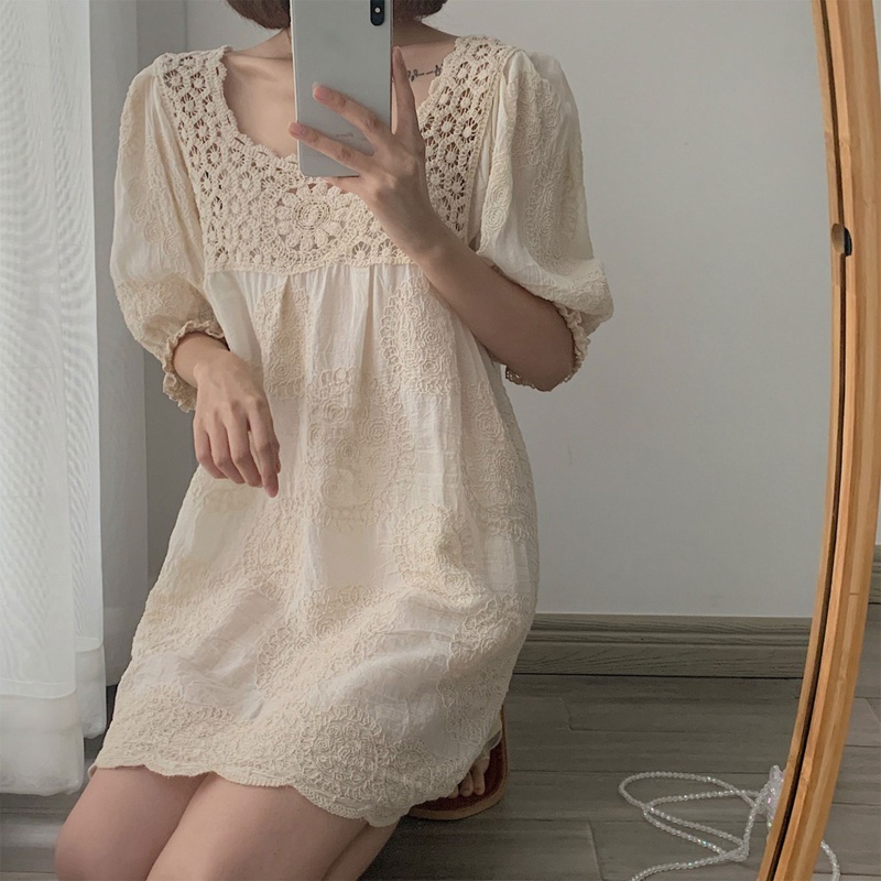 Đầm Tay Lỡ Phối Ren Dáng Suông Thêu Hoa Xinh Xắn Thời Trang Cho Nữ