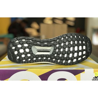 Giày thể thao ULTRA BOOST 4.0 ĐEN TRẮNG