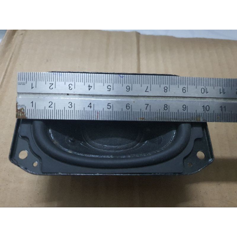 Loa mid bass chữ nhật 10x6 cm nam châm neo