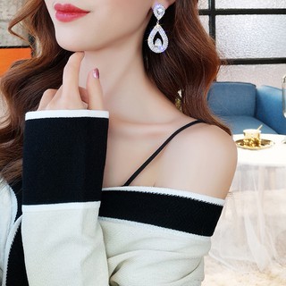 BF128 Bông tai Luxury Hàn Quốc Dew đính hạt giả đá