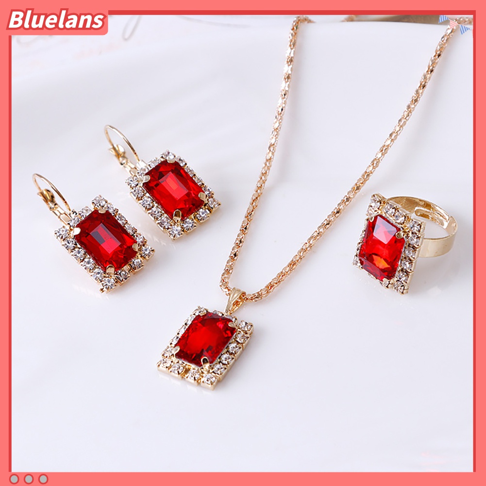 Bộ trang sức hợp kim đính đá sang trọng