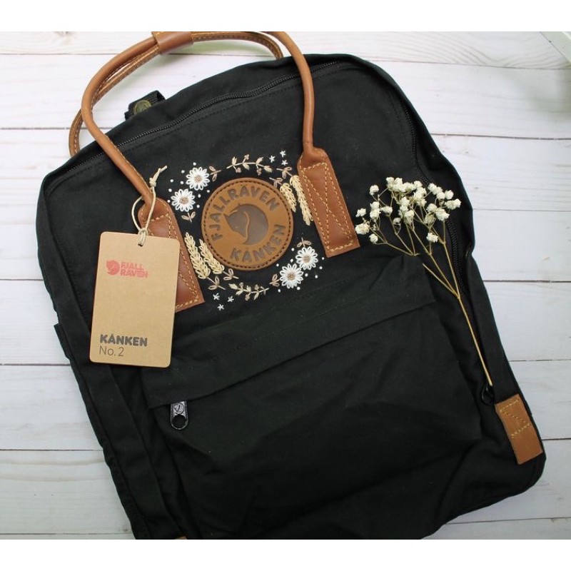 Balo Kanken Unisex Đi Học Quai Da Thêu Hoa