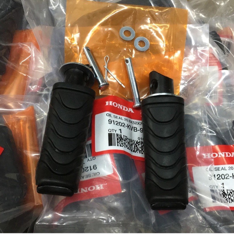 CỤM GÁC CHÂN SAU AB/VISION/ CLICK/ WAVE 110 / ZIN HONDA