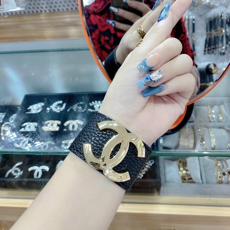 Vòng tay chanh sả, dây da dễ đeo