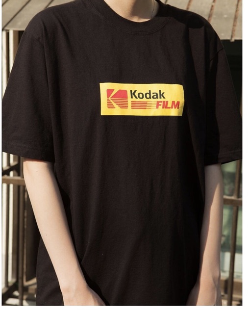 Áo thun cotton in chữ Kodak Film