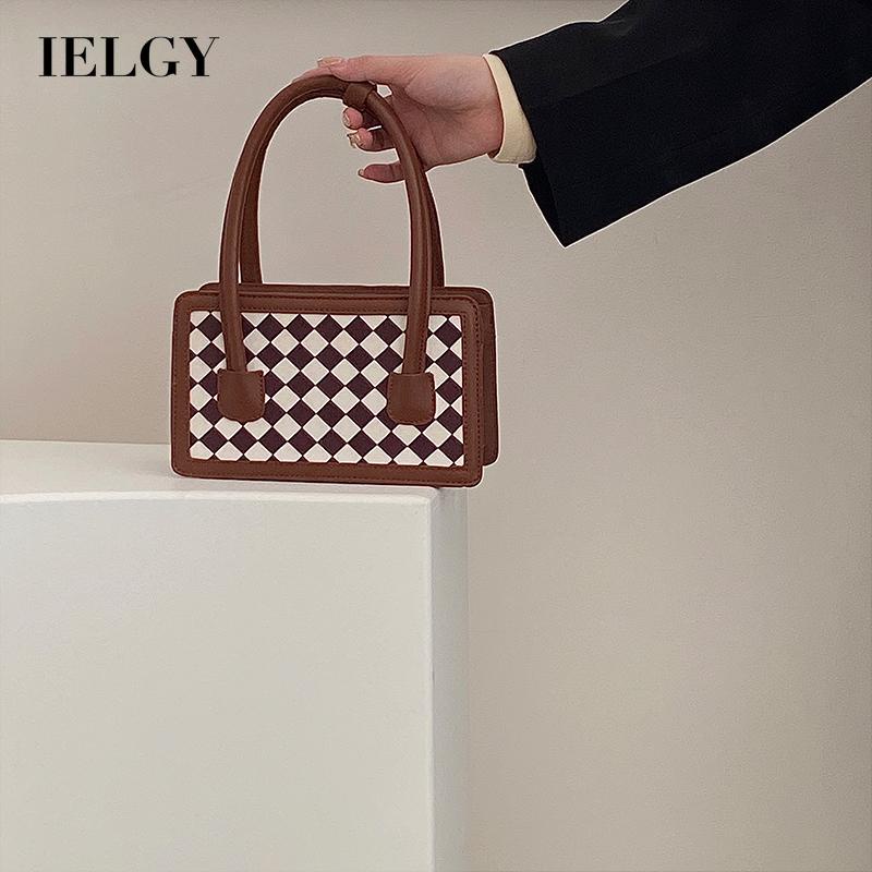 Túi Xách Hình Thoi Dễ Phối Đồ Thời Trang Cho Nữ