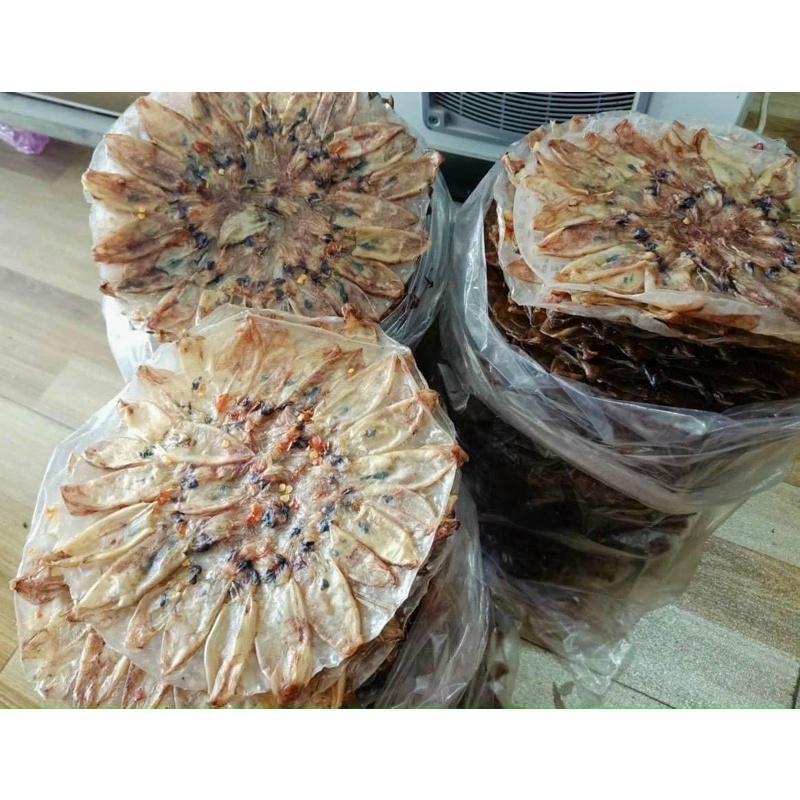 7 miếng bánh tráng mực sữa y hình siêu ngon nhà làm Cà Mau