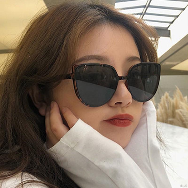 Kính mát kiểu mắt mèo phong cách hoài cổ Hàn Quốc thời trang cho nữ