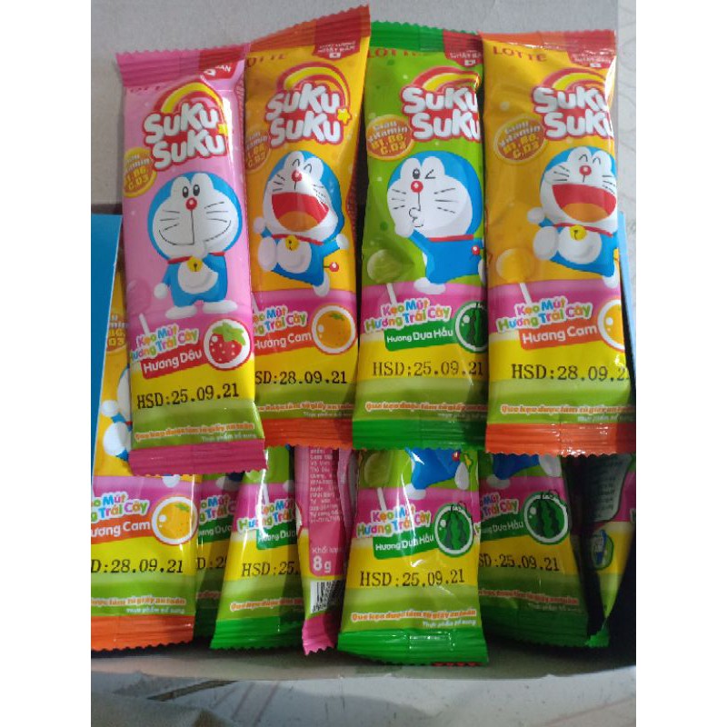 Kẹo Lotte đoramon có 30 que