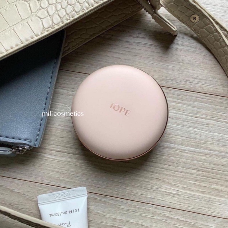 [Có bill]PHẤN NƯỚC IOPE LIGHT SKIN ON AIR CUSHION 15G