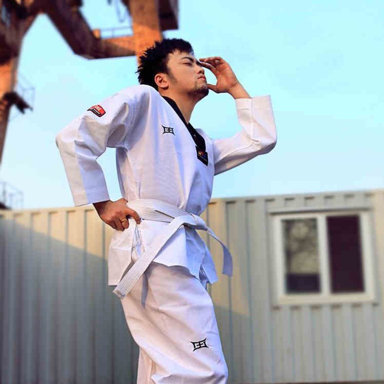 Bộ quần áo Taekwondo màu đen cho người lớn và trẻ em Nam nữ mới bắt đầu Đồng phục đào tạo đấm bốc