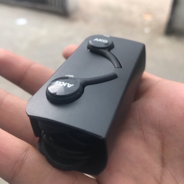 Tai samsung AKG S10