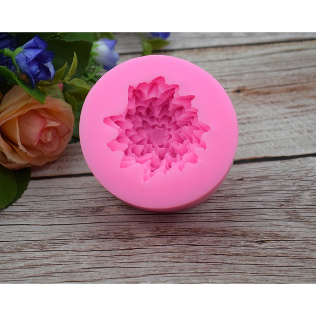 Khuôn Silicon rau câu 4d Hoa Cúc Vàng 8 cm