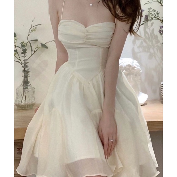 Váy Đầm Nữ Trắng Cổ Vuông Cách Điệu Viền Ren Chất Đũi Cao Cấp 2 Lớp Hàng Quảng Châu Cao Cấp Siêu Xinh.