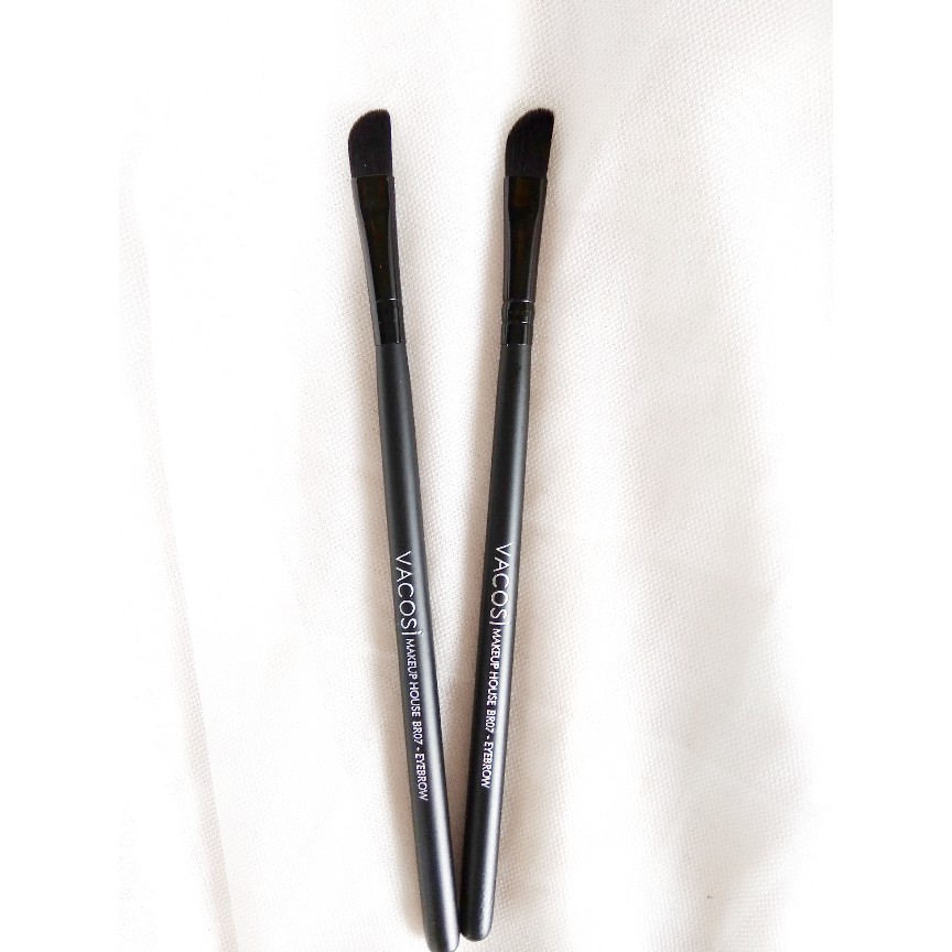 Cọ tán mày đầu mềm Vacosi Eyebrow Brush - BR07