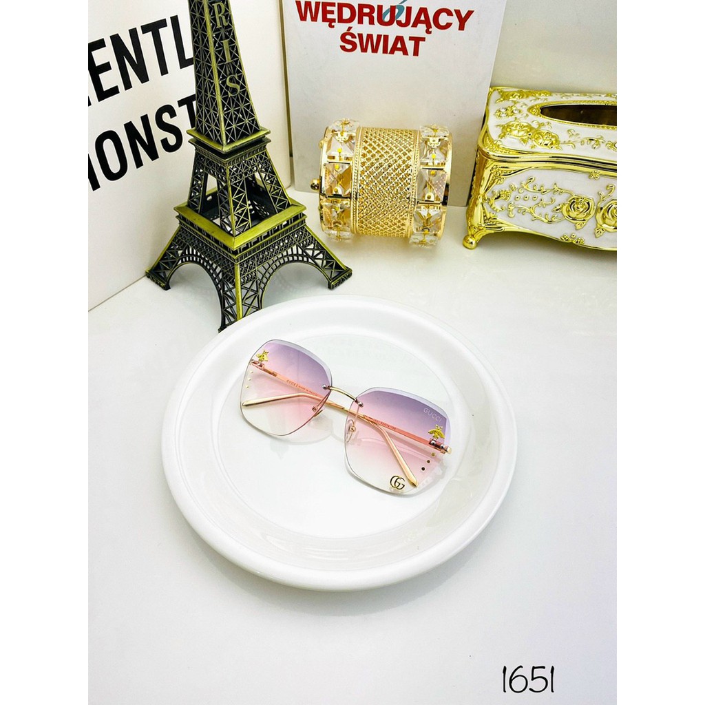 Kính mát thời trang nữ A2043 💎 Kính chống tia UV bảo vệ mắt | BigBuy360 - bigbuy360.vn