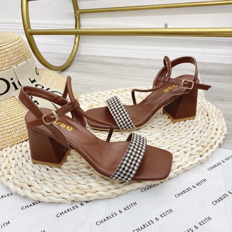 Sandal kẻ quai ngang gót trụ fullbox hàng cao cấp
