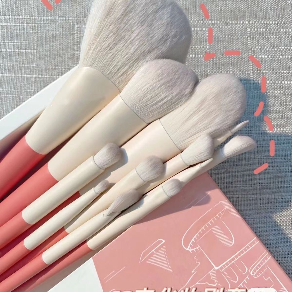 Cọ Trang Điểm Set 12 Cây Lông Mềm Mịn Chuyên Dụng Không Làm Tổn Thương Da, Tay Cầm Chắc Chắn, Trang Điểm Chuyên Nghiệp