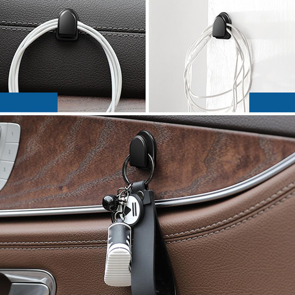 Móc Treo Đồ Mini Tiện Dụng Cho Xe Hơi A8P6