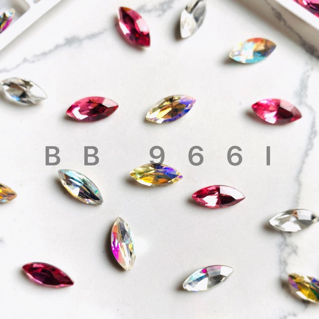 10 viên - 32v Đá Khối Trang trí Móng Nail Chân Bạc