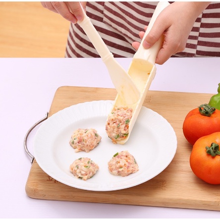 Dụng cụ làm thịt viên, cá viên siêu nhanh