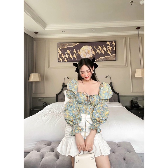 Áo Hoa nhún croptop cúp ngực | BigBuy360 - bigbuy360.vn