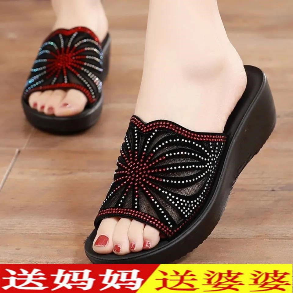 Dép Sandal Da Mềm Cao Cấp Thời Trang Cho Phụ Nữ Trung Niên