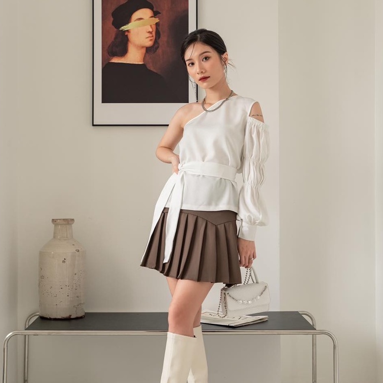 25 STUDIO Áo voan nữ lệch vai thắt eo Finn Top