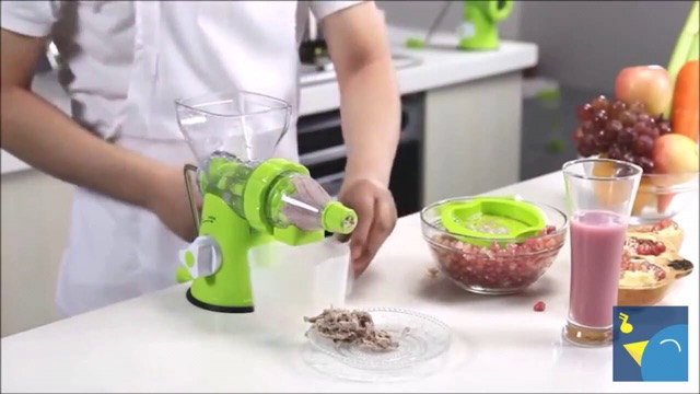 Máy xay ép đa năng Manual Juicer quay tay màu xanh