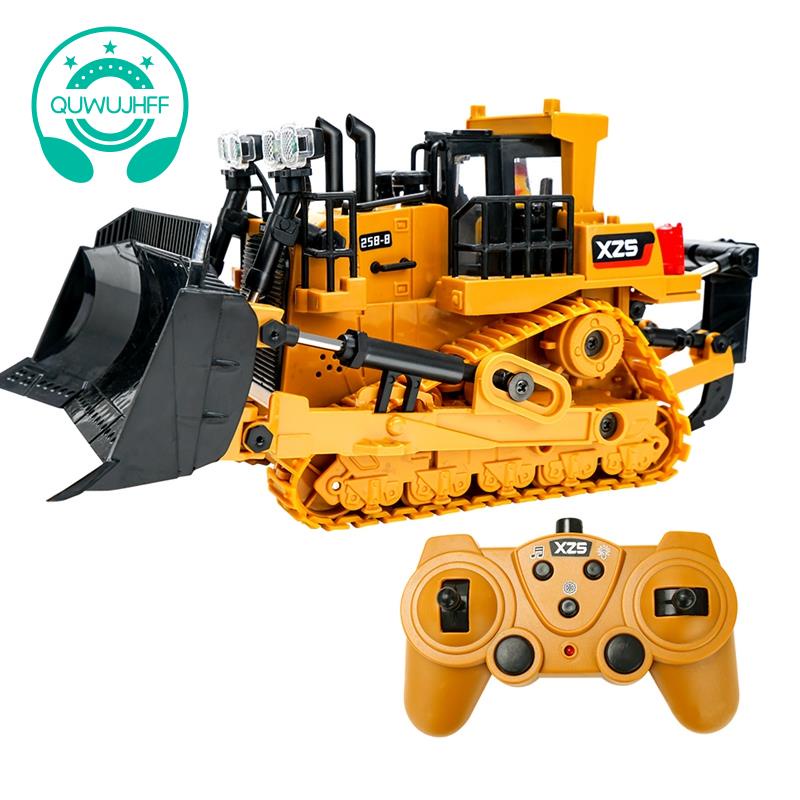 Mô hình xe cần cẩu đồ chơi điều khiển từ xa tỉ lệ 1:24