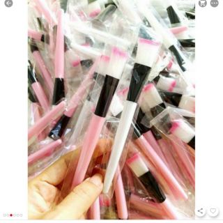 Combo 100 cọ đắp mặt nạ