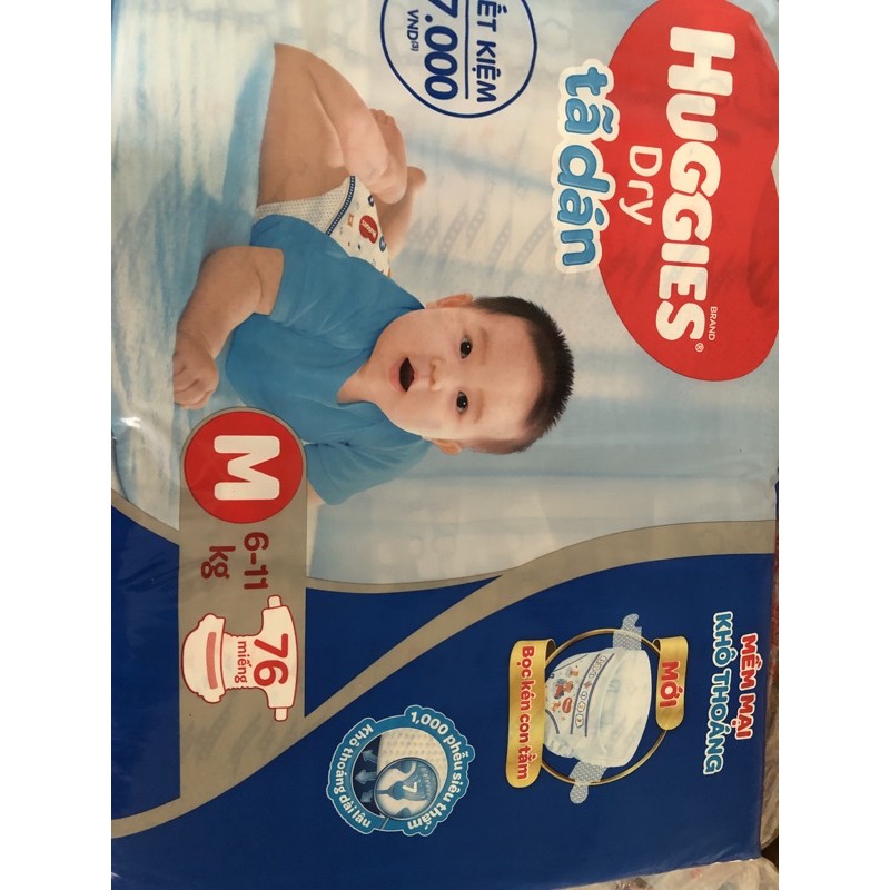 Tã dán huggies M76 ( bọc kén con tằm) tặng 10 miếng