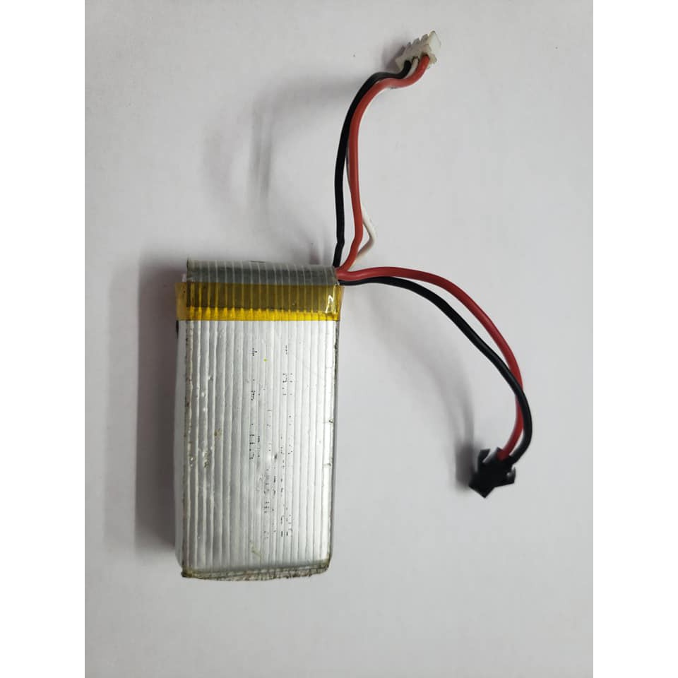 Pin lipo 7.4V 1500mah hàng mới nhập về nhưng pin hơi phồng chất lượng 80%,giá rẻ