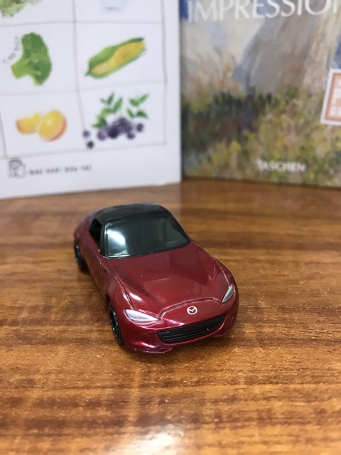 Mô hình ô tô mazda mui trần chính hãng tomica roadster