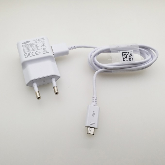 Bộ sạc cáp J7 Prime mới 100% (Màu Trắng)