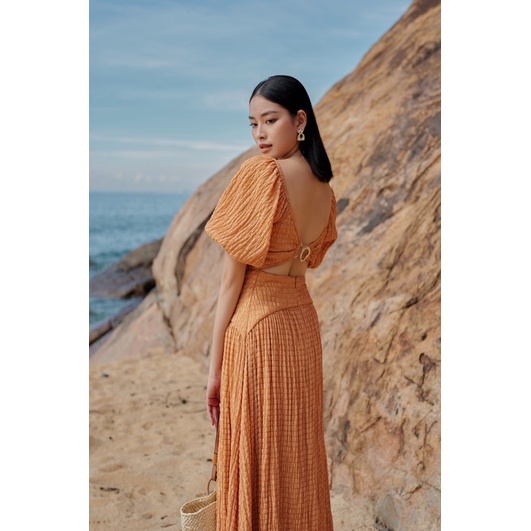LEVIOSA____MIDI DRESS WITH CUT - OUT DETAIL___ CUT OUT LƯNG___MÓC KHOÁ SAU__VÁY