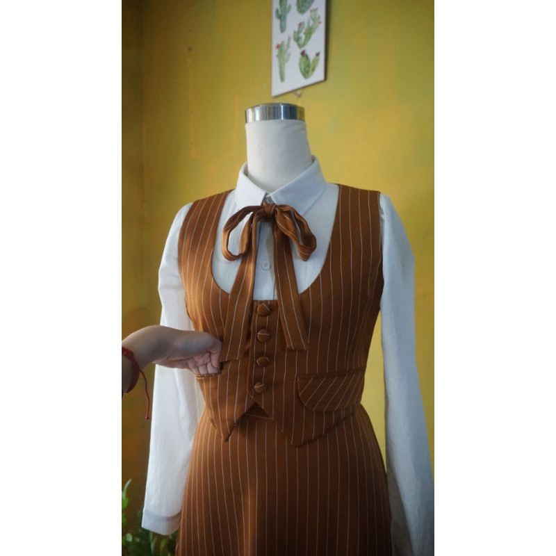 Set váy vintage khách đặt