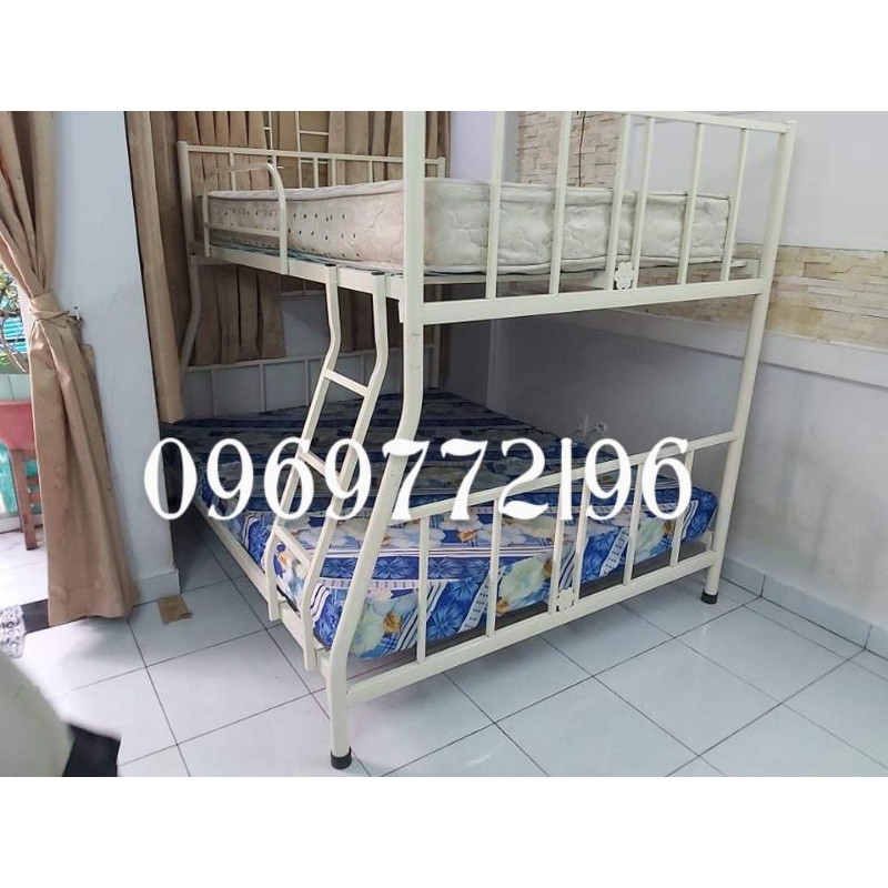 Giường sắt tầng khung tròn lệch trên 1mx2m dưới 1m4x2m màu kem- Bảo hành 12 tháng-Giao hàng miễn phí khu vực Hồ Chí Minh