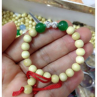 Vòng dâu tằm cho bé - vòng gắn đá phong thủy theo mệnh