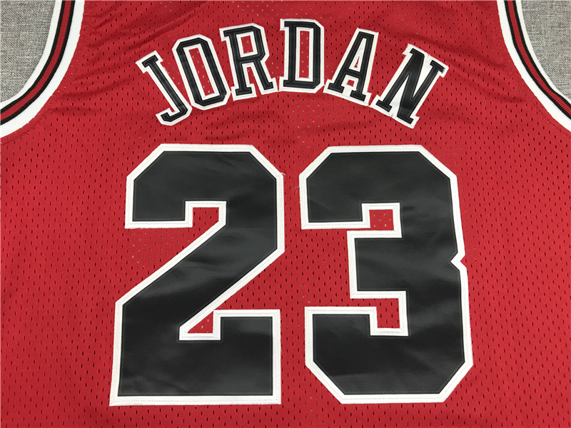 Áo Bóng Rổ Thêu Số 23 Michael Jordan Phong Cách Retro